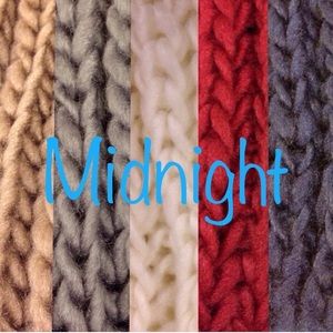 For @eseyer. Midnight chunky infinity scarf